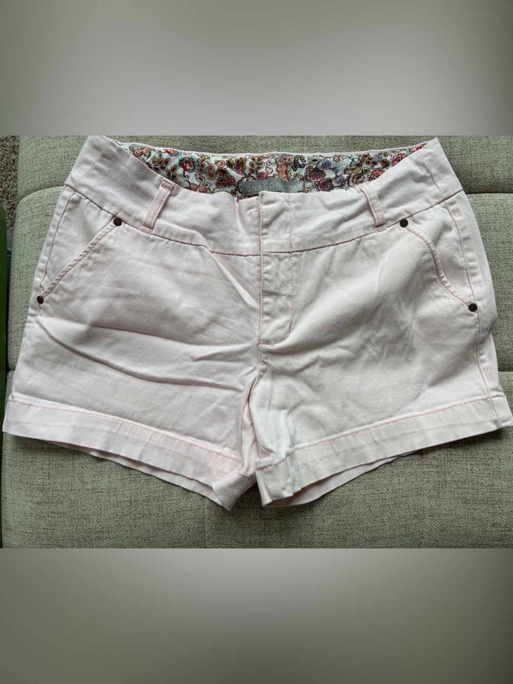 one 5 one Pale Pink Jean Shorts with Floral Waistband